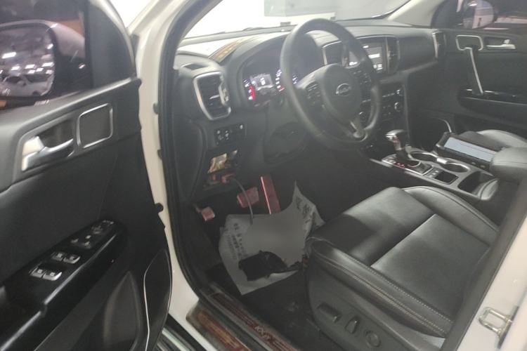 Used Kia KX5 2016 2.0L Automatic 2WD Premium Driver Seat