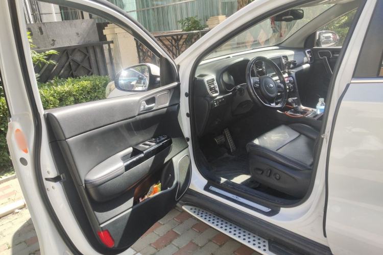 Used Kia KX5 2016 1.6T Automatic Two-Wheel Drive Premium Driver Seat