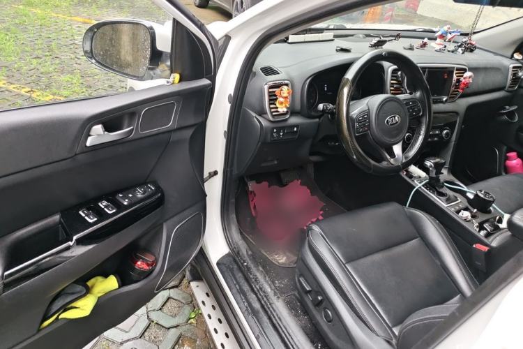 Used Kia KX5 2016 2.0L Automatic 2WD Premium Driver Seat