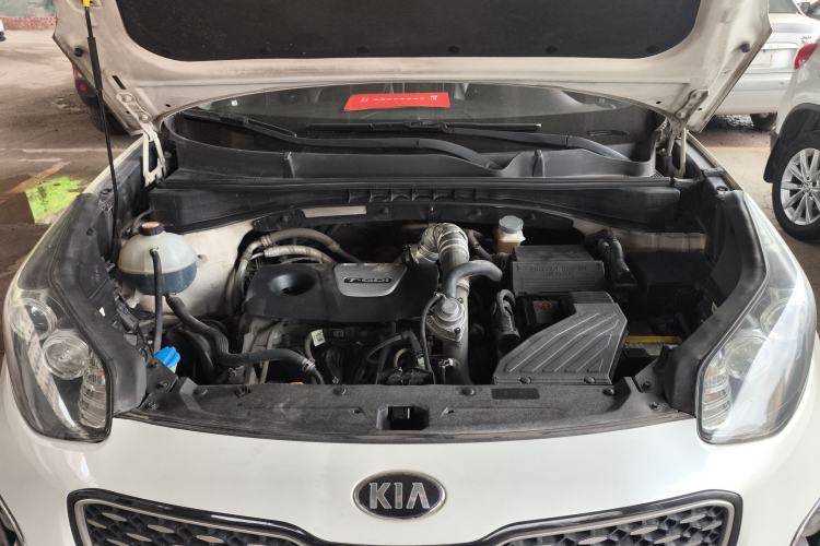 Used Kia KX5 2016 1.6T Automatic Two-Wheel Drive DLX Engine Bay