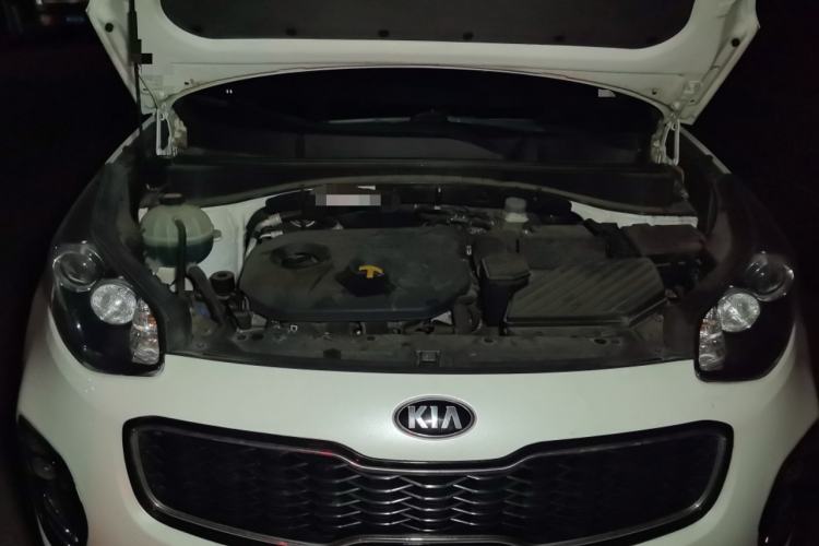 Used Kia KX5 2016 2.0L Automatic 2WD GLS Engine Bay