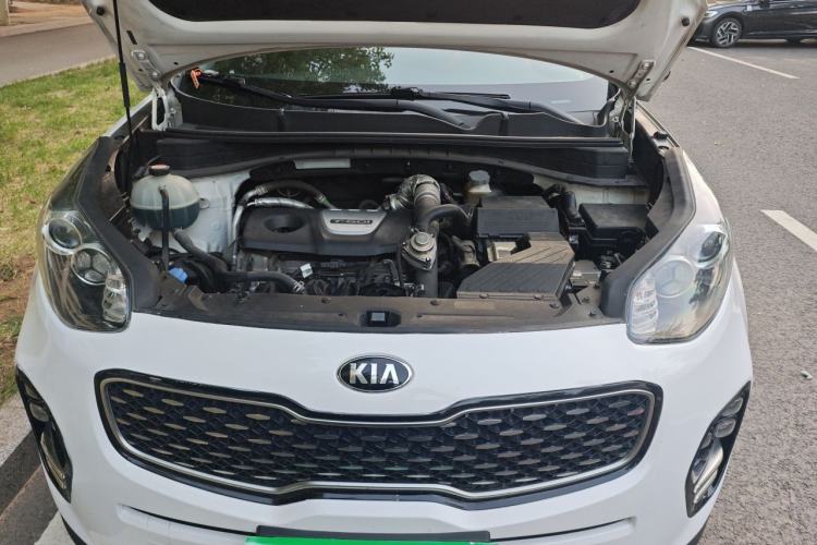 Used Kia KX5 2016 1.6T Automatic Two-Wheel Drive Premium Engine Bay