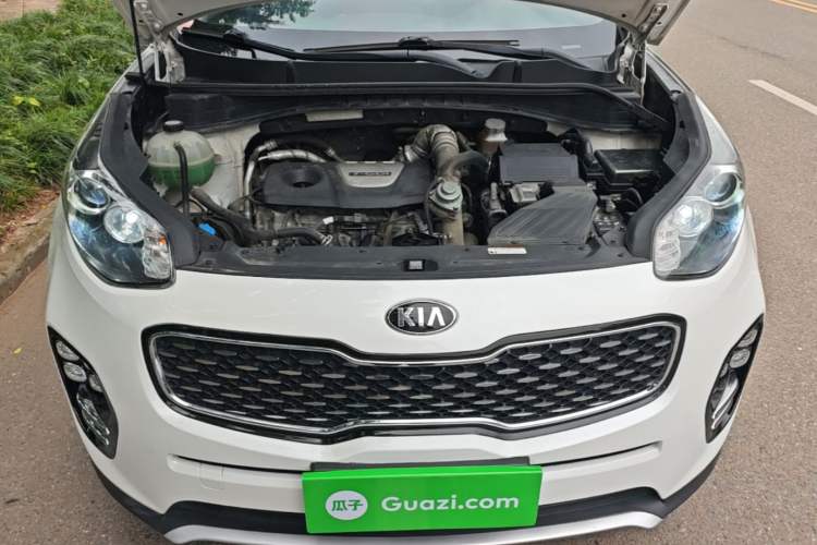 Used Kia KX5 2016 1.6T Automatic Two-Wheel Drive DLX Engine Bay