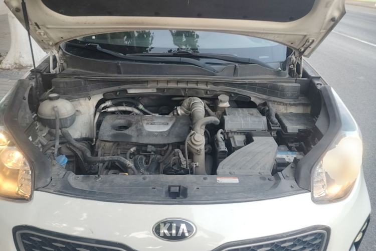 Used Kia KX5 2016 1.6T Automatic Two-Wheel Drive DLX Engine Bay