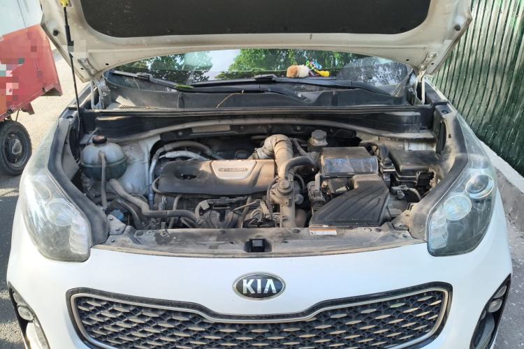 Used Kia KX5 2016 1.6T Automatic Two-Wheel Drive DLX Engine Bay