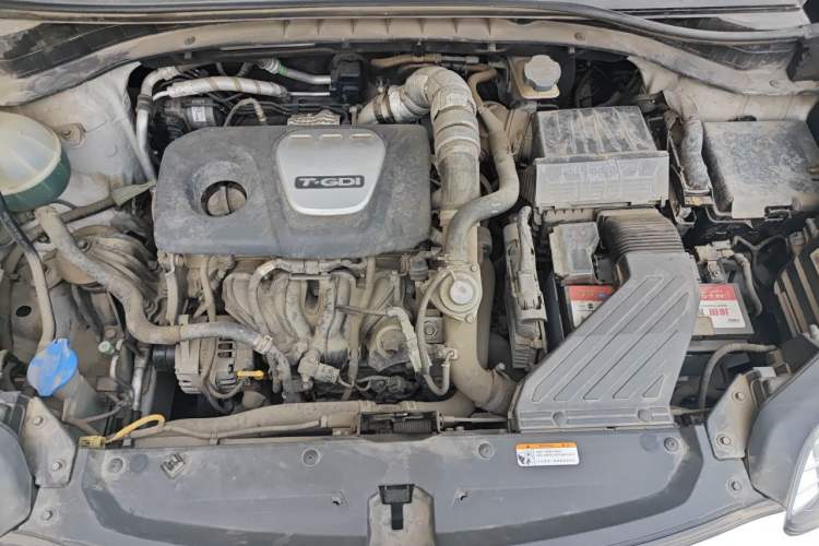 Used Kia KX5 2016 1.6T Automatic Two-Wheel Drive DLX Engine Bay