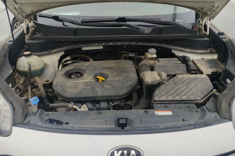 Used Kia KX5 2016 2.0L Automatic 2WD GLS Engine Bay