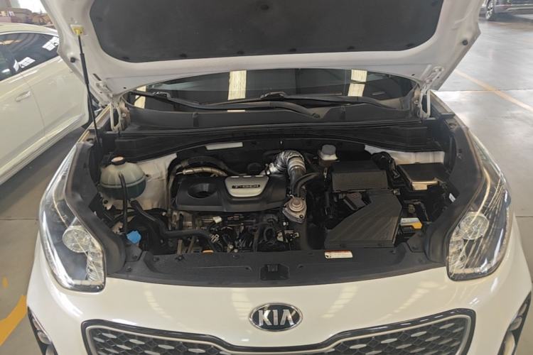 Used Kia KX5 2016 1.6T Automatic Two-Wheel Drive DLX Engine Bay