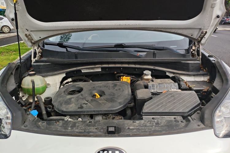 Used Kia KX5 2016 2.0L Automatic 2WD GLS Engine Bay