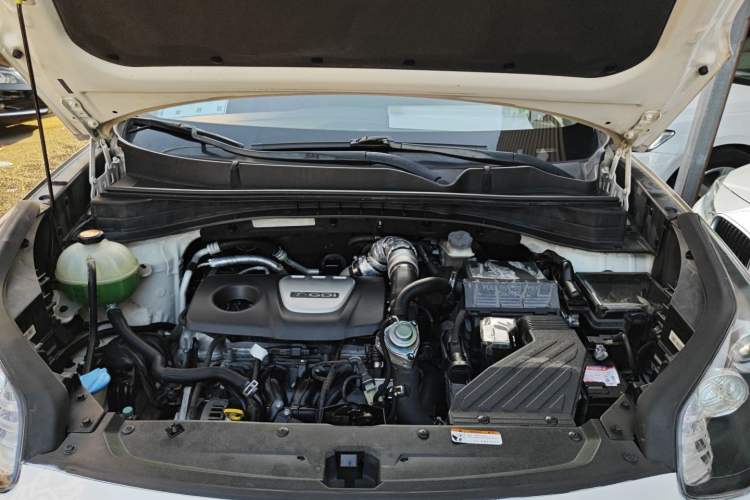 Used Kia KX5 2016 1.6T Automatic Two-Wheel Drive DLX Engine Bay