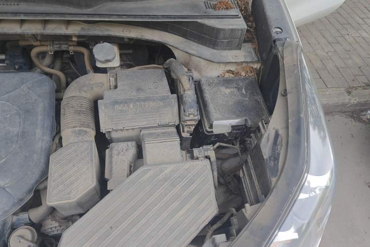 Used Kia KX5 2016 2.0L Automatic 2WD GLS Engine Bay Left