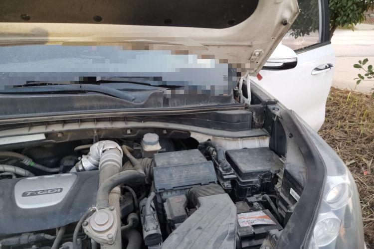 Used Kia KX5 2016 1.6T Automatic Two-Wheel Drive DLX Engine Bay Left