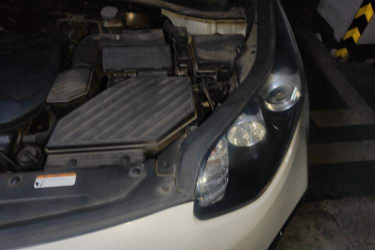 Used Kia KX5 2016 2.0L Automatic 2WD GLS Engine Bay Left