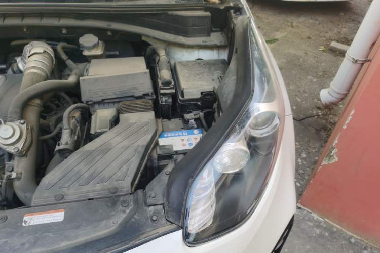 Used Kia KX5 2016 1.6T Automatic Two-Wheel Drive Premium Engine Bay Left