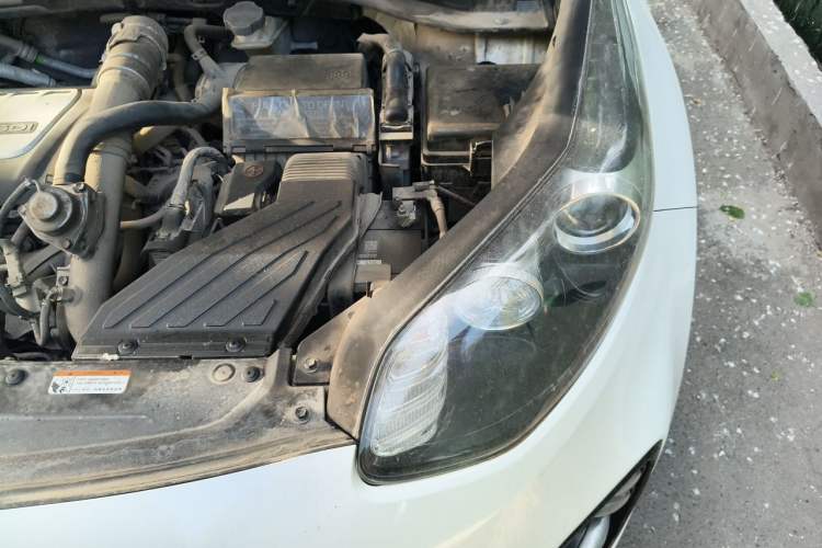 Used Kia KX5 2016 1.6T Automatic Two-Wheel Drive DLX Engine Bay Left