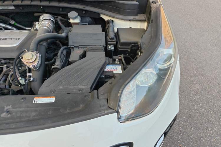 Used Kia KX5 2016 1.6T Automatic Two-Wheel Drive DLX Engine Bay Left