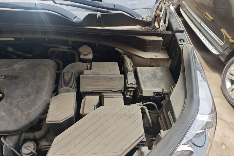 Used Kia KX5 2016 2.0L Automatic 2WD GLS Engine Bay Left