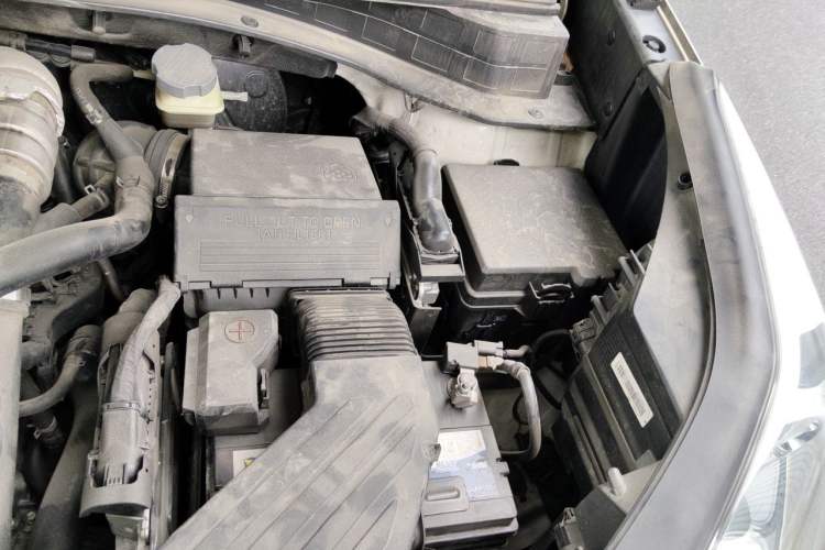 Used Kia KX5 2016 1.6T Automatic Two-Wheel Drive Premium Engine Bay Left
