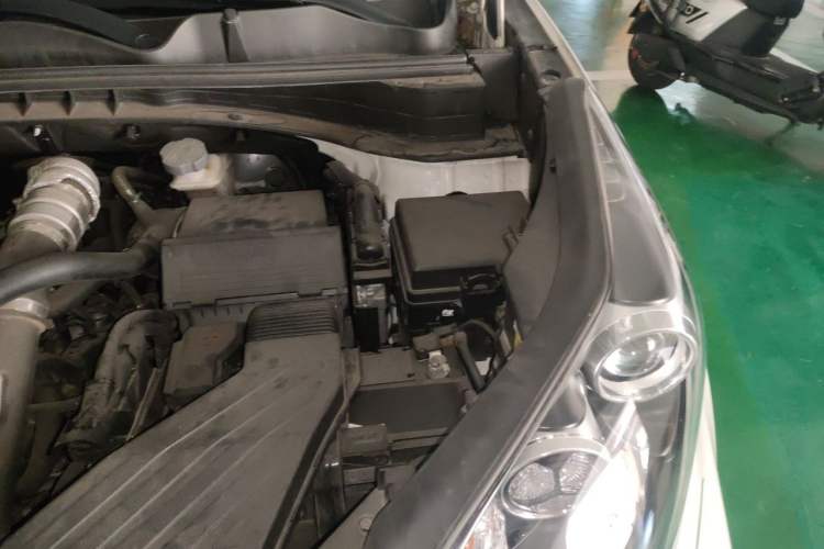 Used Kia KX5 2016 1.6T Automatic All-Wheel Drive Premium Engine Bay Left