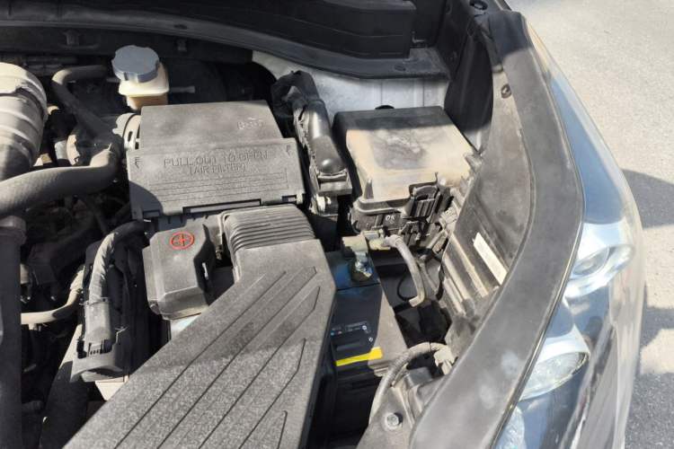 Used Kia KX5 2016 1.6T Automatic Two-Wheel Drive Premium Engine Bay Left
