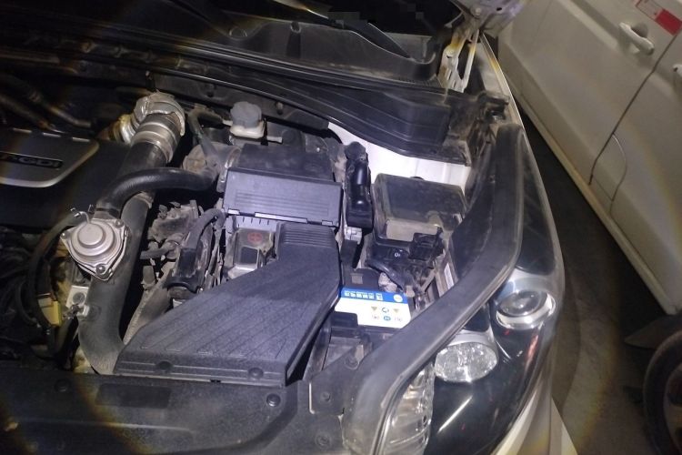 Used Kia KX5 2016 1.6T Automatic Two-Wheel Drive DLX Engine Bay Left