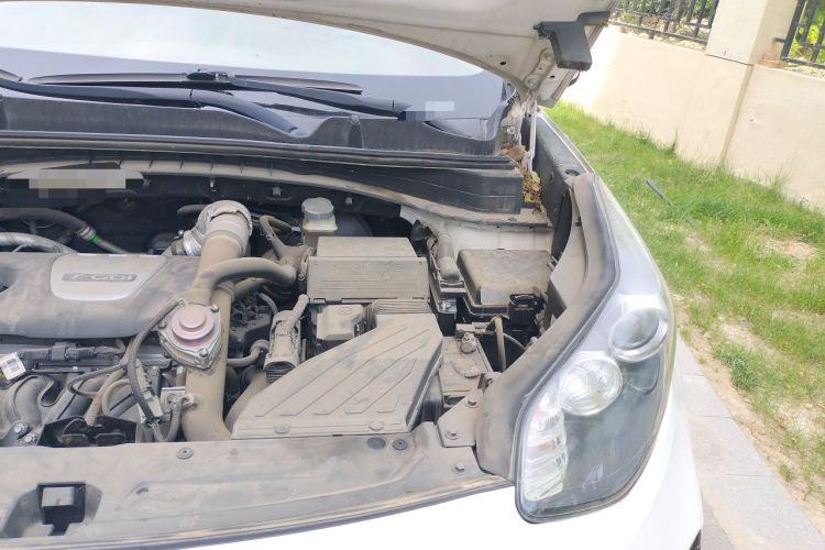 Used Kia KX5 2016 1.6T Automatic Two-Wheel Drive DLX Engine Bay Left