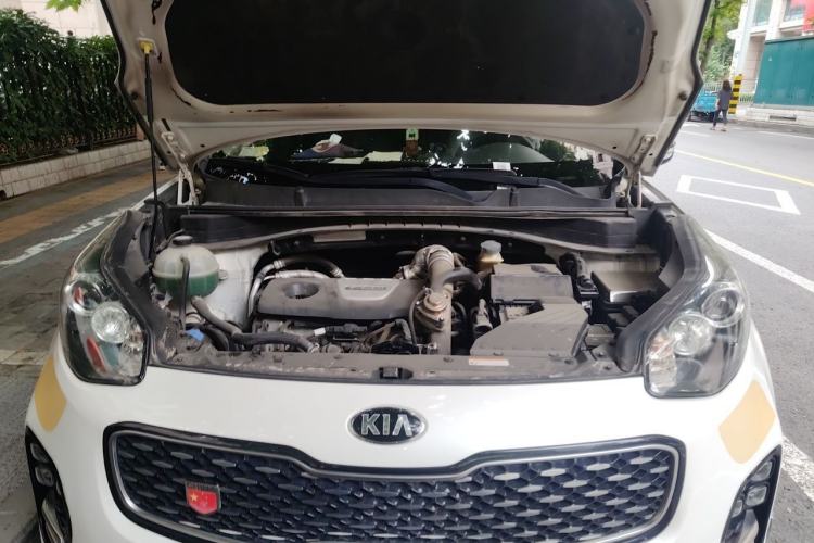 Used Kia KX5 2016 1.6T Automatic Two-Wheel Drive Premium Engine Bay