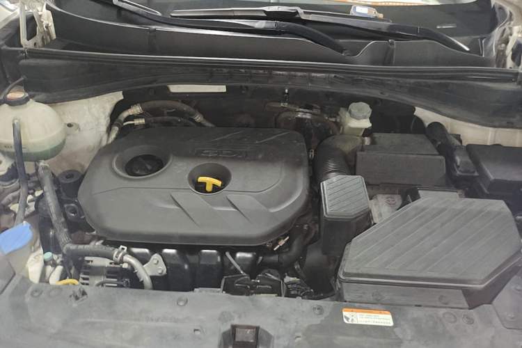 Used Kia KX5 2016 2.0L Automatic 2WD Premium Engine Bay