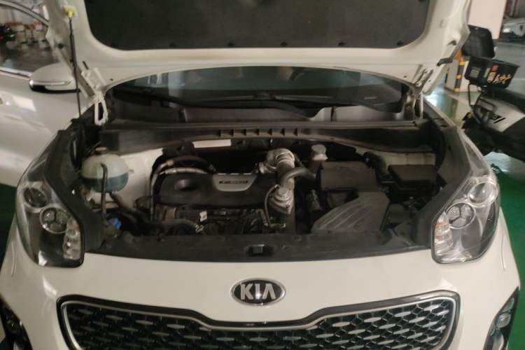Used Kia KX5 2016 1.6T Automatic All-Wheel Drive Premium Engine Bay