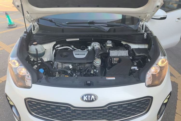 Used Kia KX5 2016 1.6T Automatic Two-Wheel Drive DLX Engine Bay