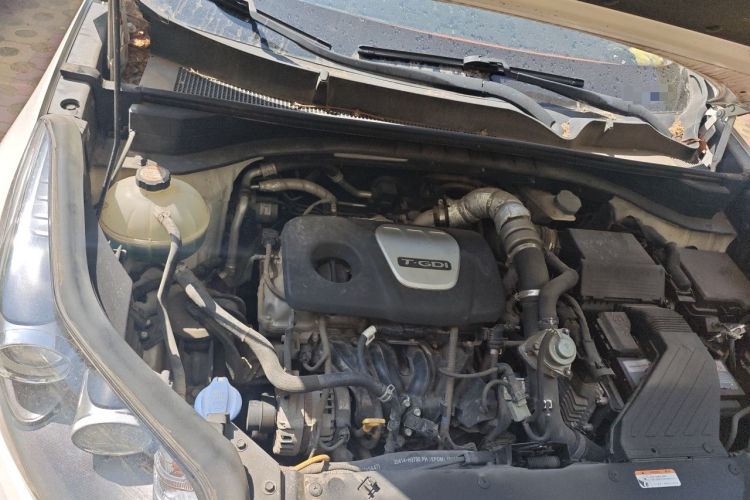 Used Kia KX5 2016 1.6T Automatic Two-Wheel Drive DLX Engine Bay Right