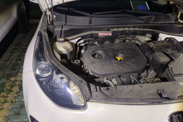 Used Kia KX5 2016 2.0L Automatic 2WD Premium Engine Bay Right