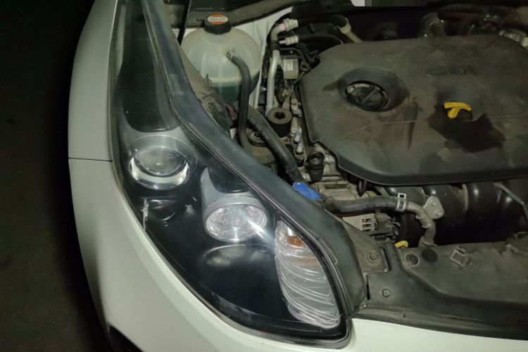Used Kia KX5 2016 2.0L Automatic 2WD GLS Engine Bay Right