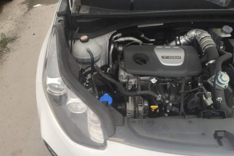 Used Kia KX5 2016 1.6T Automatic Two-Wheel Drive DLX Engine Bay Right