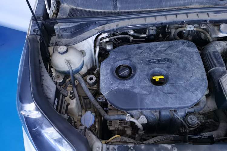Used Kia KX5 2016 2.0L Automatic 2WD GLS Engine Bay Right