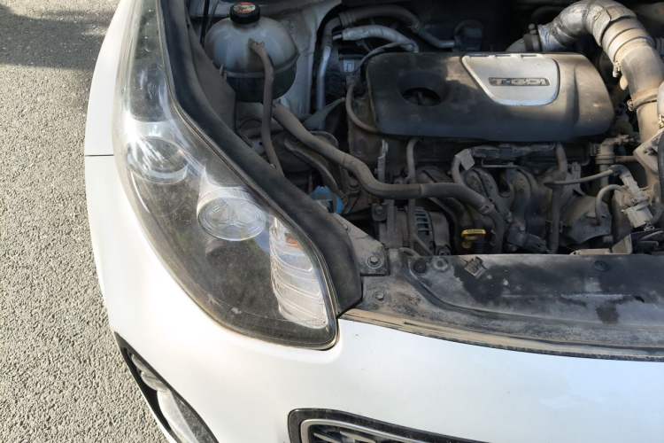 Used Kia KX5 2016 1.6T Automatic Two-Wheel Drive DLX Engine Bay Right