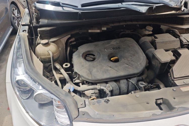 Used Kia KX5 2016 2.0L Automatic 2WD GLS Engine Bay Right