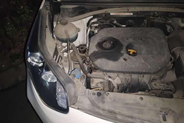 Used Kia KX5 2016 2.0L Automatic 2WD GLS Engine Bay Right