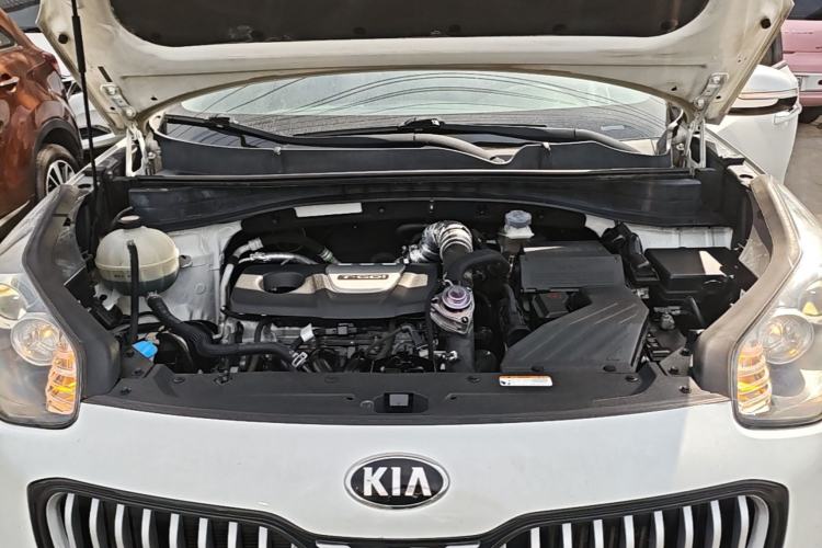 Used Kia KX5 2016 1.6T Automatic Two-Wheel Drive DLX Engine Bay