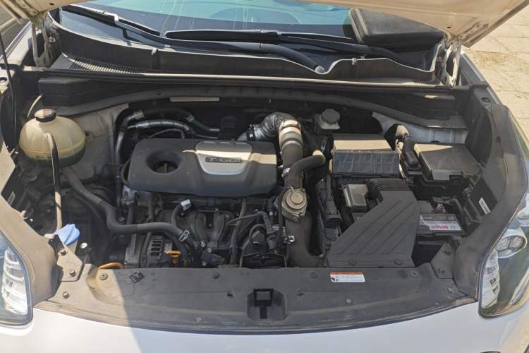 Used Kia KX5 2016 1.6T Automatic Two-Wheel Drive Premium Engine Bay