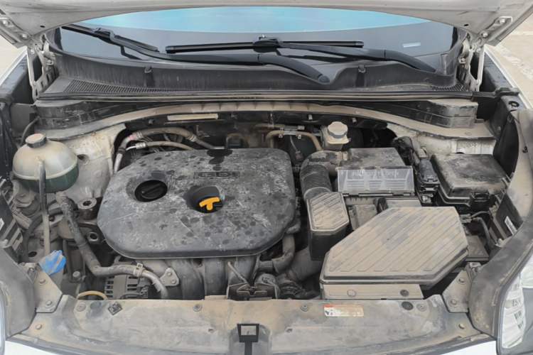 Used Kia KX5 2016 2.0L Automatic 2WD GLS Engine Bay