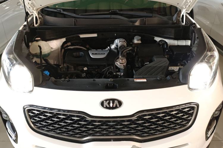 Used Kia KX5 2016 1.6T Automatic Two-Wheel Drive DLX Engine Bay