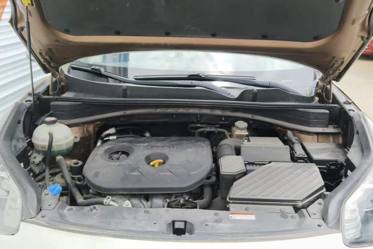 Used Kia KX5 2016 2.0L Automatic 2WD Premium Engine Bay