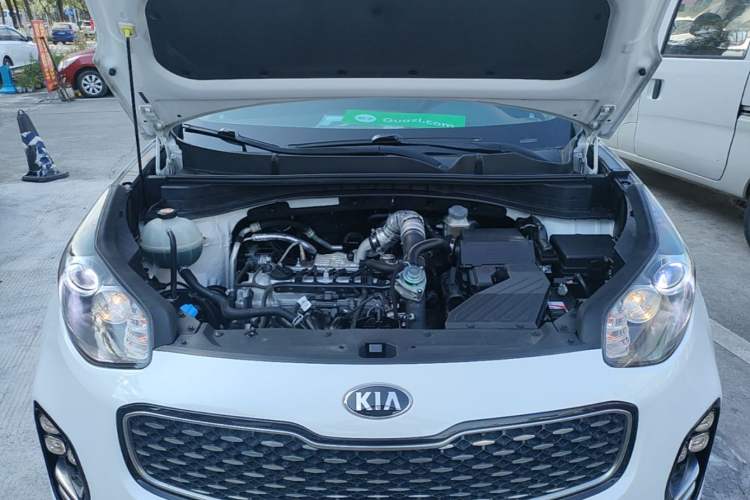 Used Kia KX5 2016 1.6T Automatic Two-Wheel Drive DLX Engine Bay