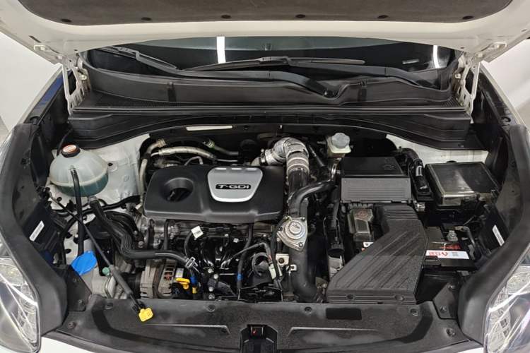Used Kia KX5 2016 1.6T Automatic Two-Wheel Drive Premium Engine Bay