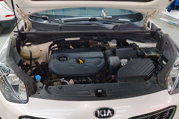 Used Kia KX5 2016 2.0L Automatic 2WD GLS Engine Bay