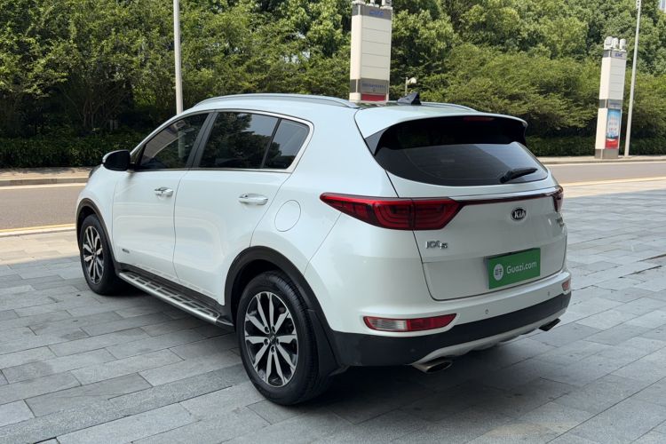 Used Kia KX5 2016 1.6T Automatic Two-Wheel Drive DLX Exterior 1