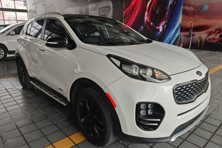 Used Kia KX5 2016 1.6T Automatic Two-Wheel Drive DLX Exterior 1