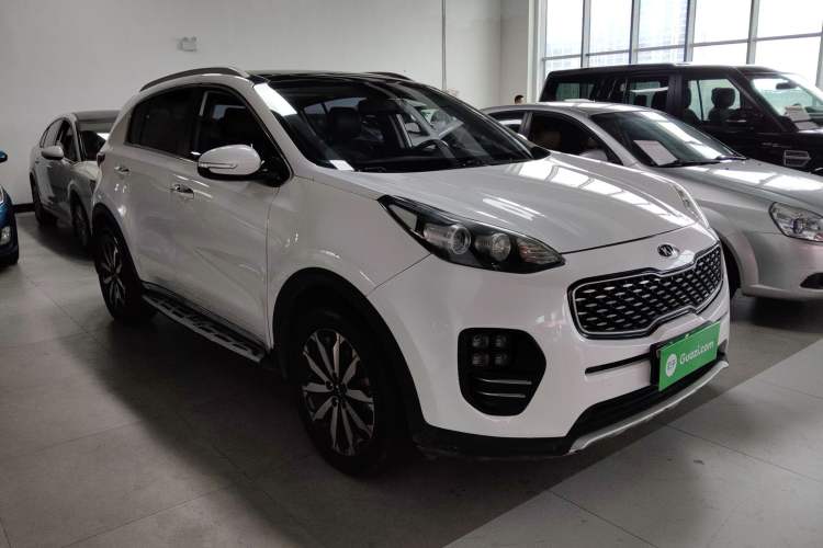 Used Kia KX5 2016 1.6T Automatic Two-Wheel Drive DLX Exterior 1