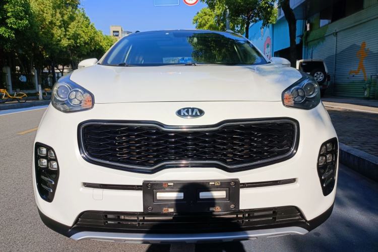 Used Kia KX5 2016 2.0L Automatic 2WD Premium Exterior 11